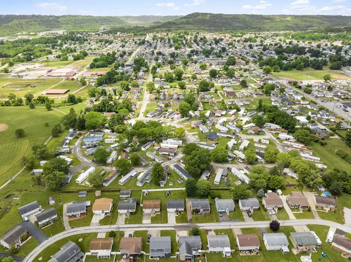 Moundsville Mobile Home Park Picture 5