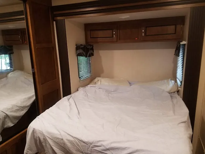 Yogi Bear's Jellystone Park Mill Run Picture 4