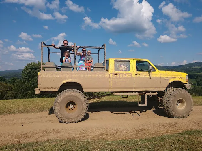 Yogi Bear's Jellystone Park Mill Run Picture 3