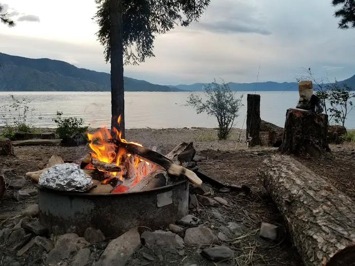 Green Bay campground beach Picture 10