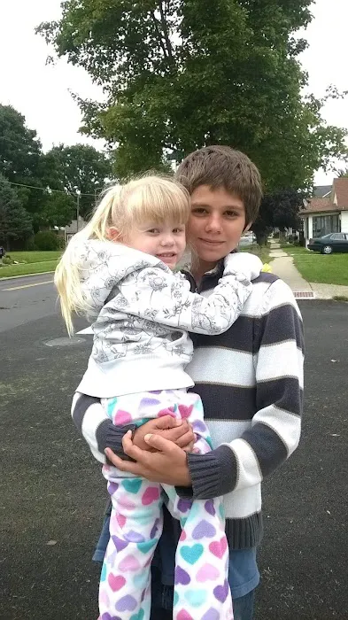 Shady Pines Mobile Home Park Picture 2