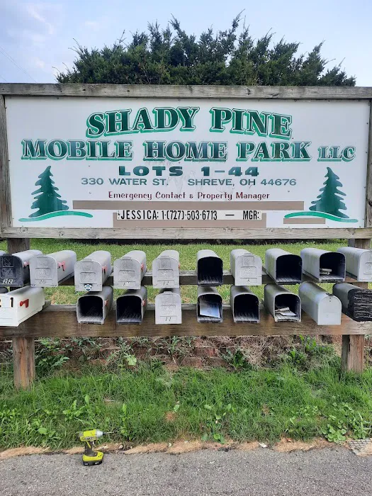Shady Pines Mobile Home Park Picture 4