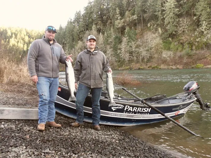 Umpqua Riverfront RV Park & Boat Ramp Picture 9