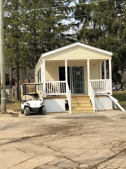 Woodland Hills MHC Picture 4