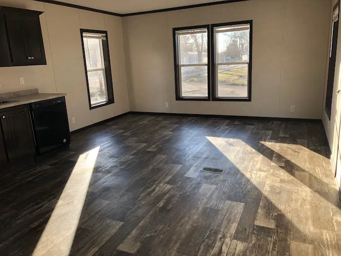 Woodland Hills MHC Picture 9