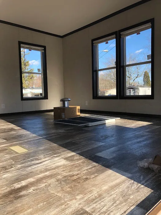 Woodland Hills MHC Picture 2