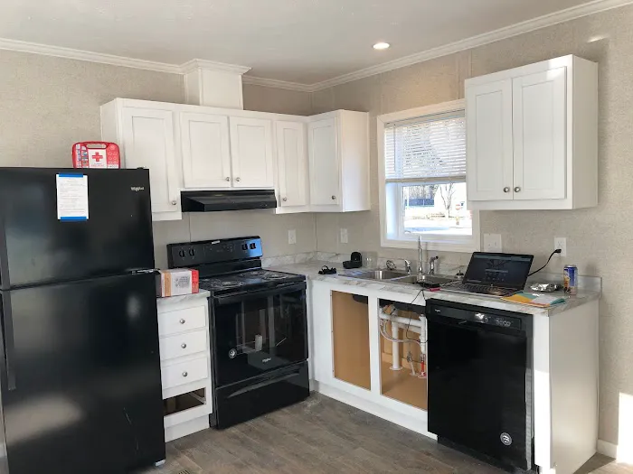 Woodland Hills MHC Picture 5