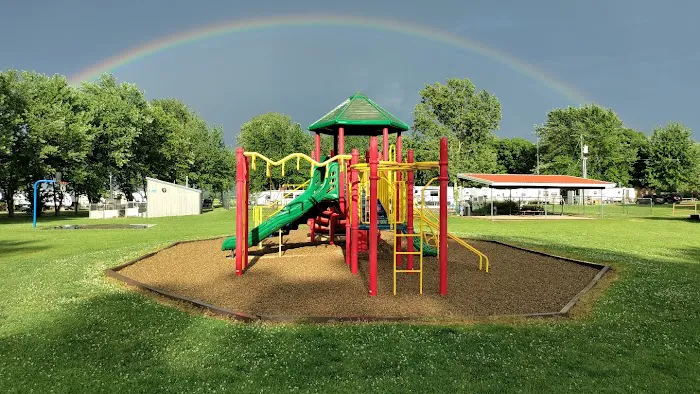 Gotta Getaway RV Park Picture 9