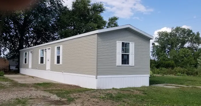 Greenfield Village Mobile Home Community Picture 3