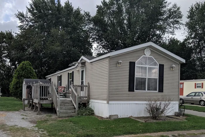 Greenfield Village Mobile Home Community Picture 8