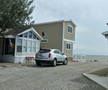 Plymouth Shore On The Bay