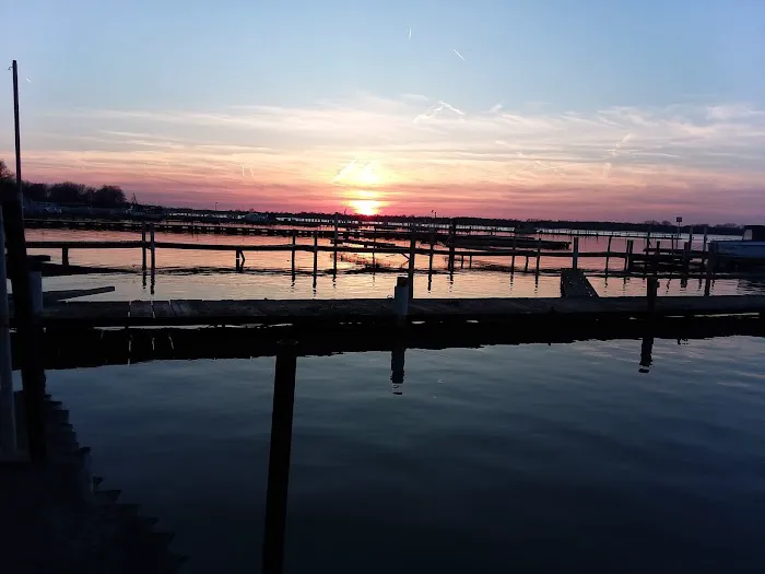 Harbor Winds Trailer Park Picture 1