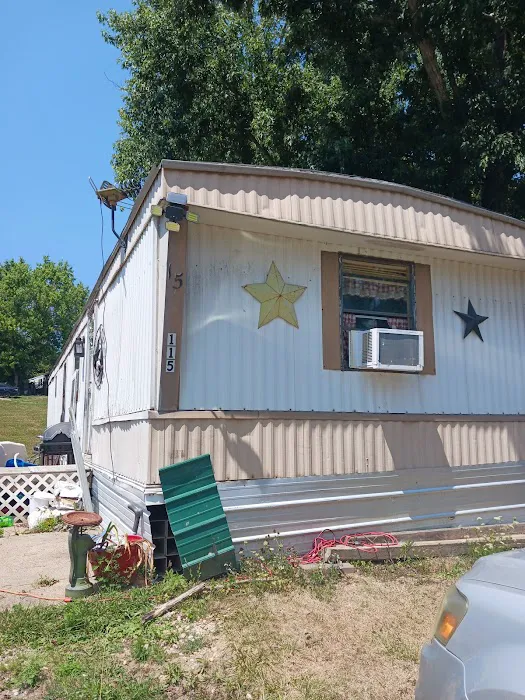 Pine Lake MHP Picture 10