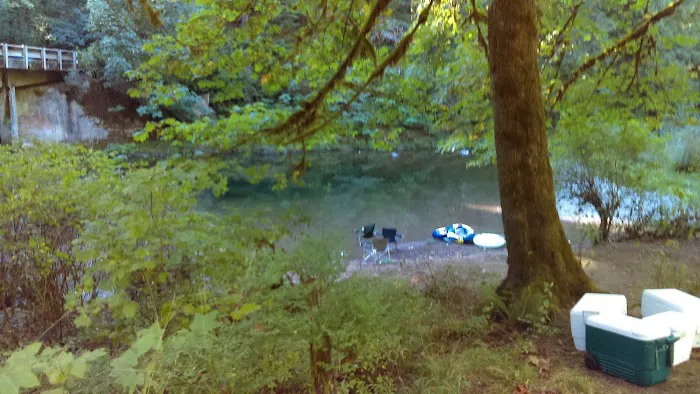 Dolly Varden Campground Picture 1