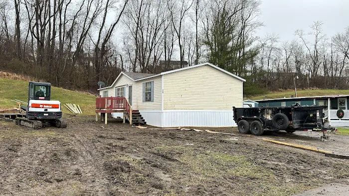 Huggins Mobile Home Park Picture 2