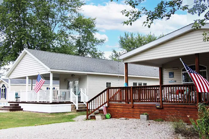 West Harbor Cove Pointe Picture 10