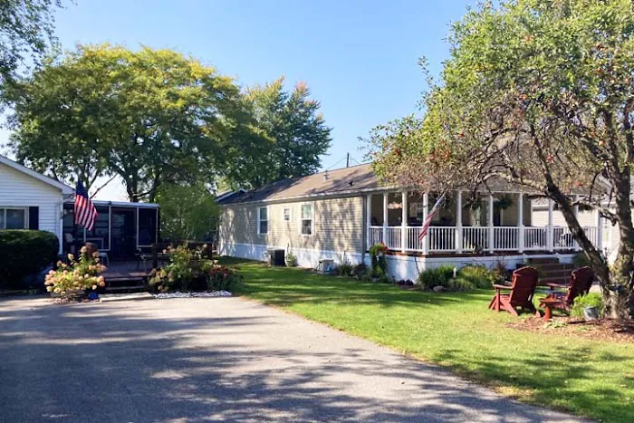 West Harbor Cove Pointe Picture 2