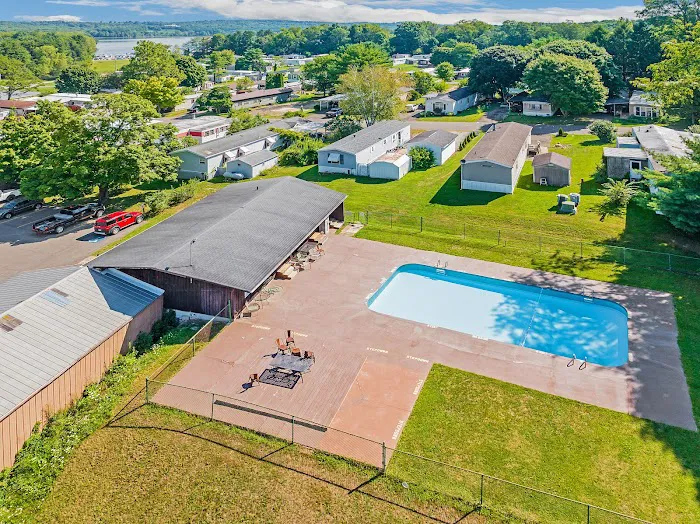 Lakeview Estates Manufactured Home Community Picture 7