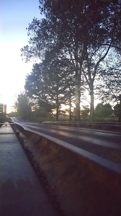 Cedar Creek Mobile Home Park Picture 4