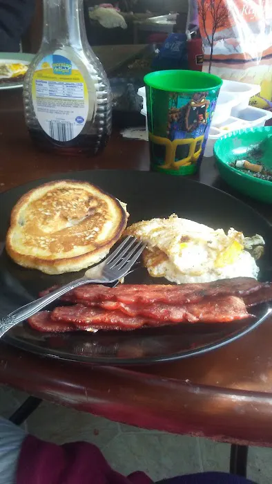 Pinecrest Mobile Home Community Picture 9