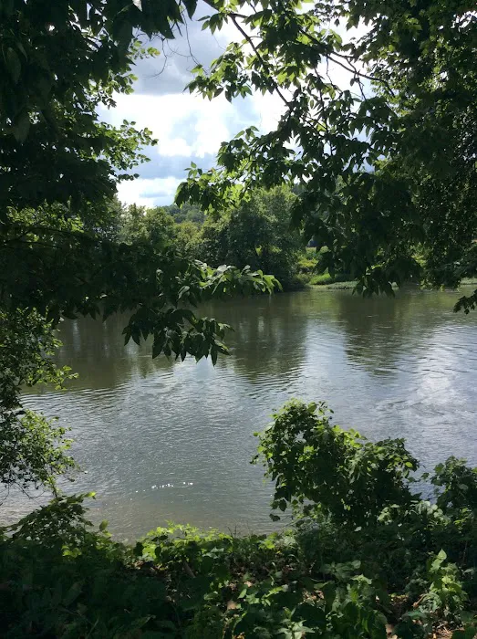 River Glenn Estates Picture 9