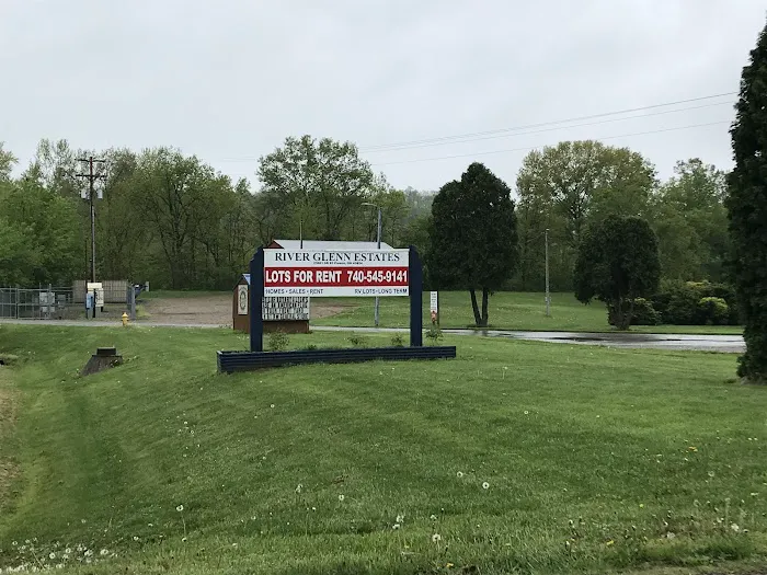 River Glenn Estates Picture 10