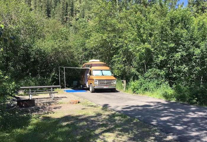 Huckleberry Campground Picture 2