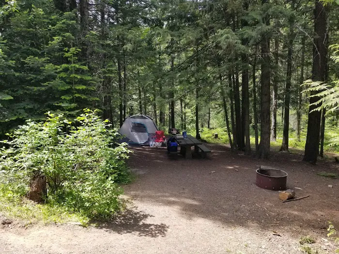Emerald Creek Campground Picture 8