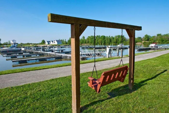 The Resort at Erie Landing Picture 8