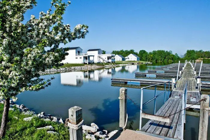 The Resort at Erie Landing Picture 5