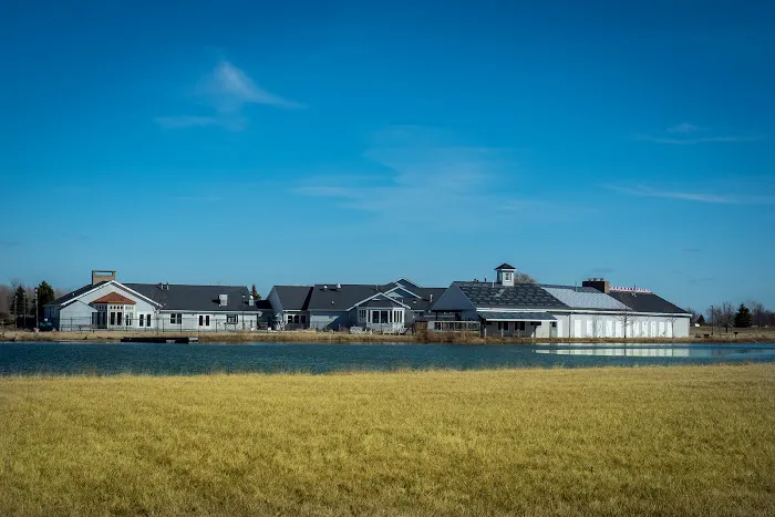 The Resort at Erie Landing Picture 7