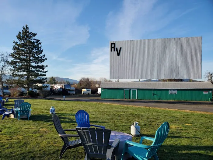 Sutherlin / Umpqua Valley KOA Holiday Picture 3