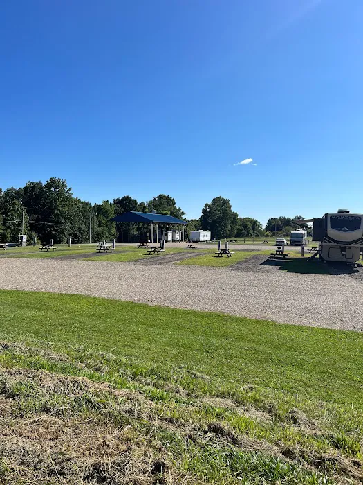 T&R RENTALS LLC (CAMPSITES) Picture 6