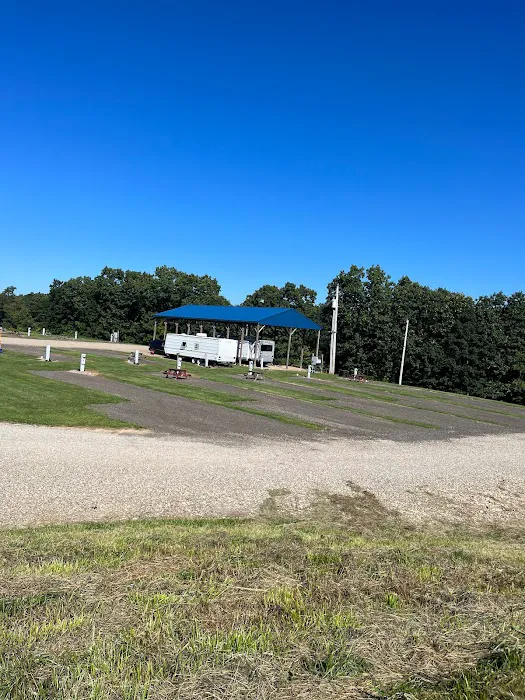 T&R RENTALS LLC (CAMPSITES) Picture 8