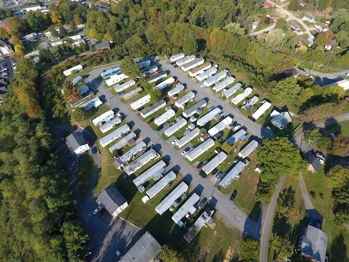 St. Clair's Village Picture 3