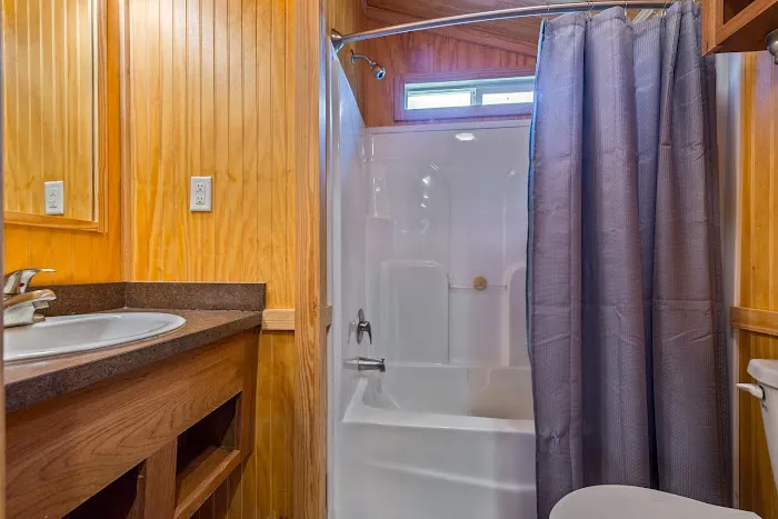 Yogi Bear's Jellystone Park at Columbus North Picture 1