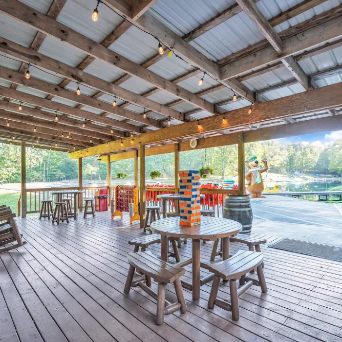 Yogi Bear's Jellystone Park at Columbus North Picture 6