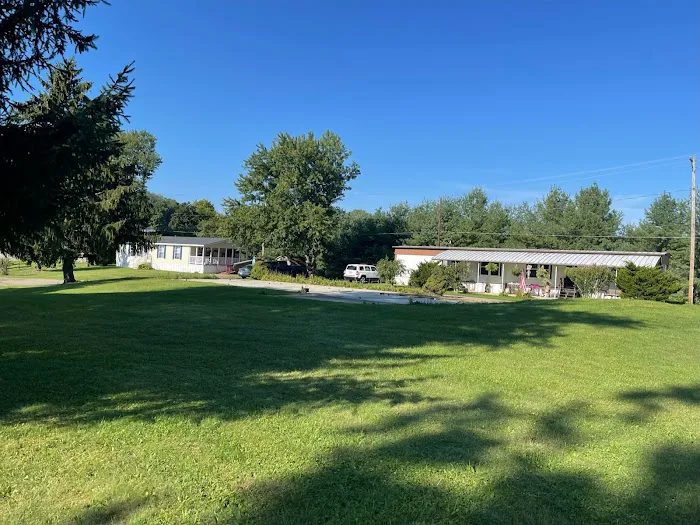 Colonial Terrace Picture 1