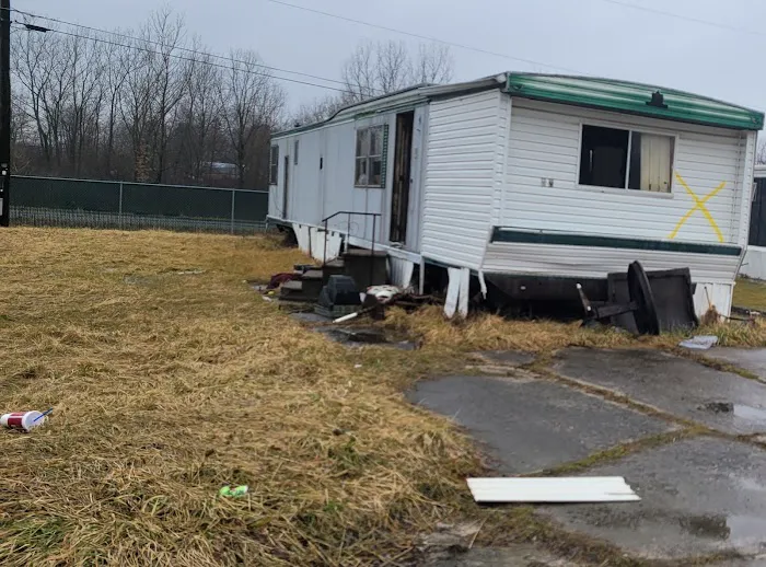 Bridgeview Estates Mobile Home Community Picture 1