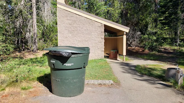 Poole Creek Campground Picture 3