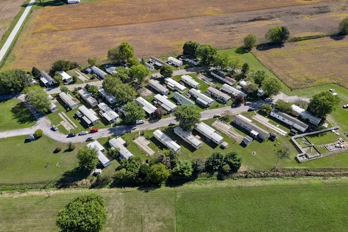 Blue Willow Mobile Home Park Picture 3