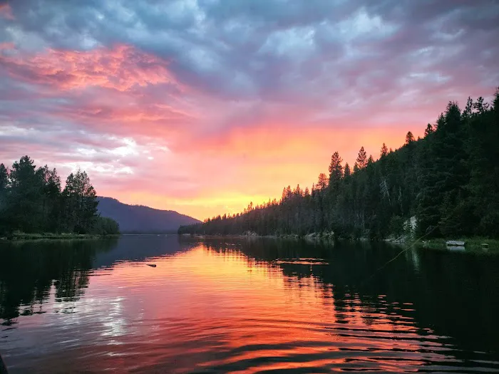 East Lemolo Campground Picture 3