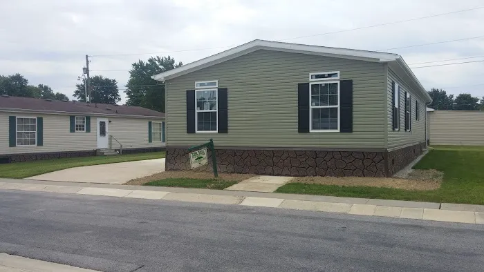 Clinton Mobile Home Resort Picture 10