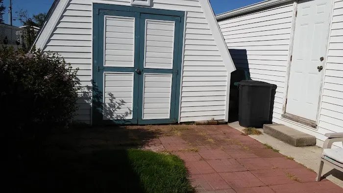 Clinton Mobile Home Resort Picture 5