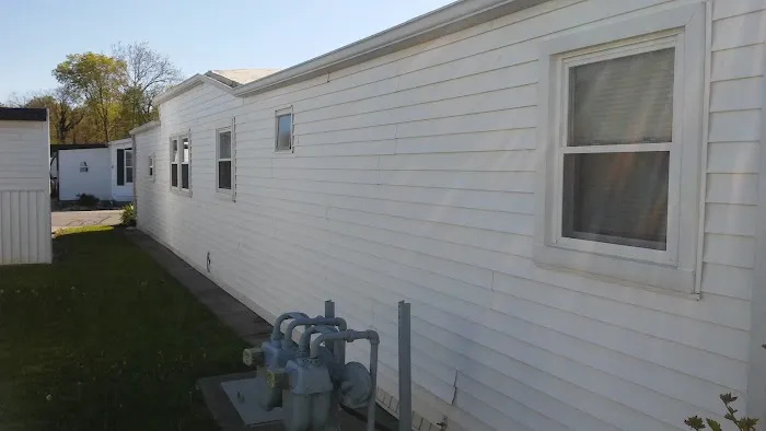 Clinton Mobile Home Resort Picture 2