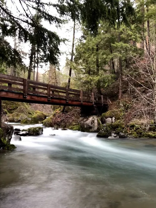 Boulder Flat Campground Picture 5