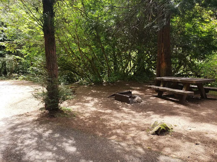 Boulder Flat Campground Picture 3