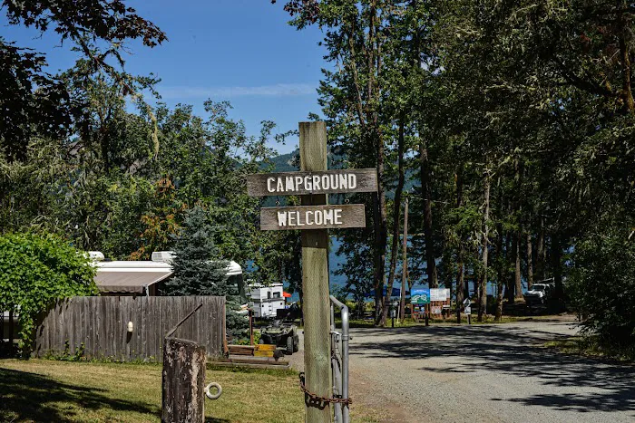 Baker Bay Campgrounds & Marina Picture 7