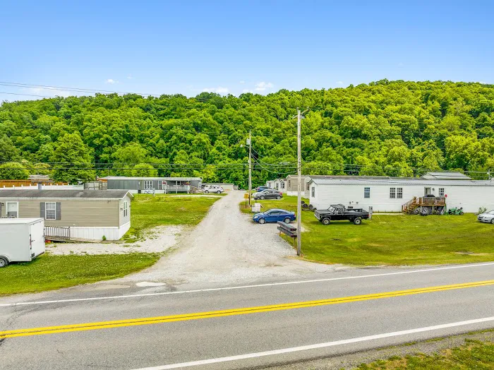 Sistersville MHP and RV Picture 2