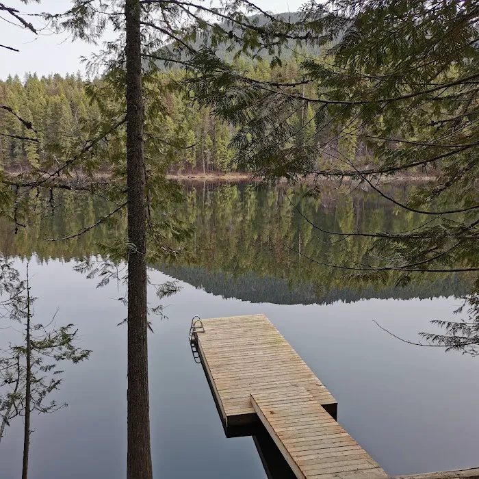 Robinson Lake Campground Picture 5